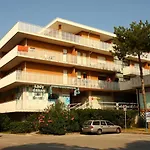 Cavallino Apartment